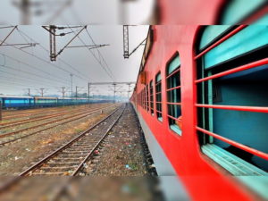 प्राइवेट ट्रेनें जिन स्टेशनों पर रुकेंगी वहां एयरपोर्ट जैसी मिलेंगी सुविधाएं, दानापुर मंडल के पटना जंक्शन और राजेंद्रनगर टर्मिनल पर बढ़ाई जा रहीं सुविधाएं
