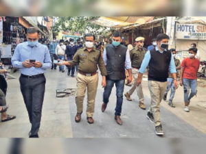 पुष्कर में श्रद्धालुओं की आवक बढ़ने से प्रशासन हुआ चिंतित,उपखंड अधिकारी ने जारी किया अलर्ट, कहा- जान है तो जहान है