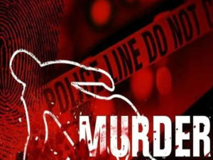 दरभंगा में बेटा ने प्रेम विवाह किया तो मां को नग्न कर पीटा; वैशाली में छेड़खानी का विरोध करने पर युवती को जिंदा जलाया