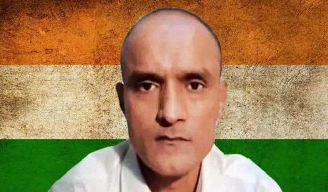 पाकिस्तान की घटिया चाल, कुलभूषण जाधव केस को दूसरे मामले से जोड़ने की कोशिश