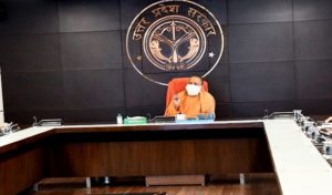 हाथरस के जिलाधिकारी का तबादला, 15 और आईएएस का भी स्थानांतरण