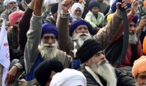 26 जनवरी को घोड़ों और लाठी प्रूफ टैक्टरों के साथ दिल्ली में दाखिल होंगे किसान