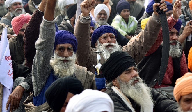 26 जनवरी को घोड़ों और लाठी प्रूफ टैक्टरों के साथ दिल्ली में दाखिल होंगे किसान