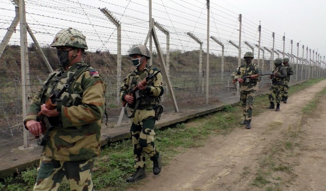 पाकिस्तान तस्करी और निगरानी के लिए ड्रोन का इस्तेमाल कर रहा है: बीएसएफ