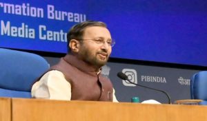 केंद्रीय कैबिनेट का बड़ा फैसला, 1 अप्रैल से 45 साल से ऊपर सभी को लगेगी कोरोना वैक्सीन