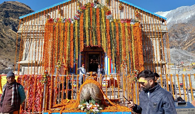 विश्वप्रसिद्ध केदारनाथ के कपाट खुले, प्रधानमंत्री मोदी की ओर से हुई पहली पूजा