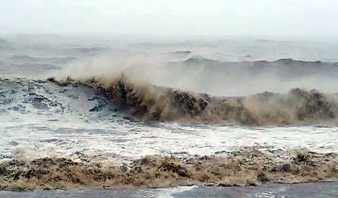 Cyclone Yaas: भारत में पूर्वी तट पर तूफानी चक्रवात यास का अलर्ट जारी, तैयारियां जोरों पर