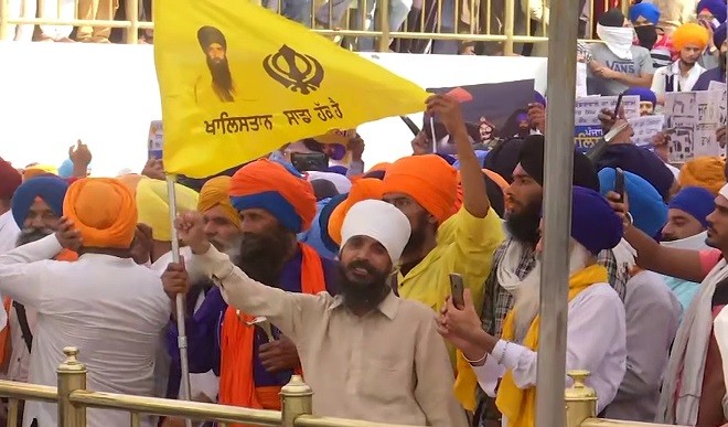 ऑपरेशन ब्लूस्टार की 37वीं बरसी पर स्वर्ण मंदिर में खालिस्तान समर्थक नारे लगाए गए
