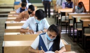 CBSE ने SC को बताया, 10वीं और 11वीं के नंबरों के आधार पर होगा 12वीं का रिजल्ट