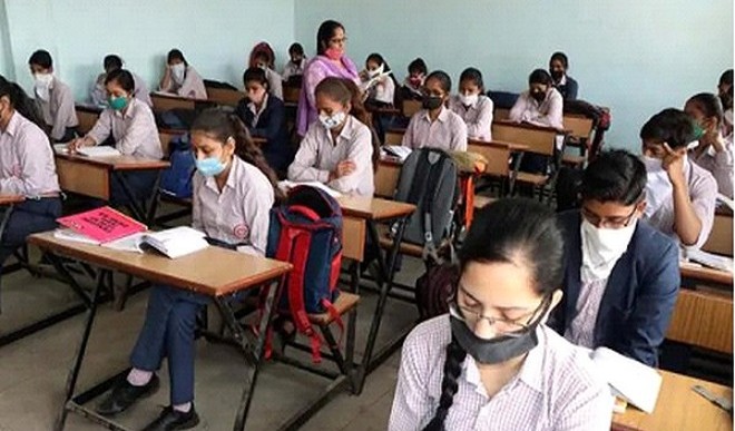 दिल्ली विश्वविद्यालय, PGDAV कॉलेज  की अनूठी पहल, कोरोना में अनाथ हुए विद्यार्थियों की मदद करेगा