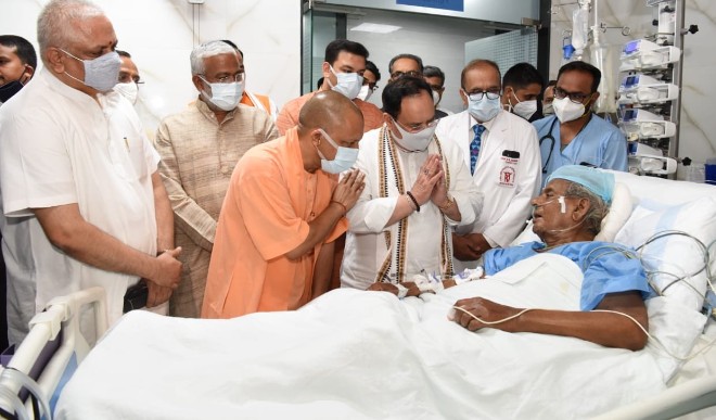 फिर बिगड़ी कल्‍याण सिंह की तबियत, मिलने के लिए अस्पताल पहुंचे योगी आदित्‍यनाथ
