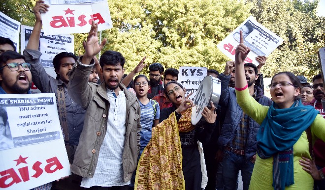 भारत में 2014-19 के बीच राजद्रोह के 326 मामले दर्ज हुए, महज छह लोगों को मिली सजा