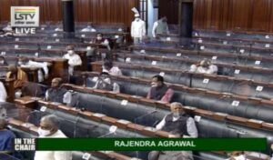 विपक्ष के हंगामे के कारण संसद में नये मंत्रियों का परिचय नहीं करा पाए प्रधानमंत्री