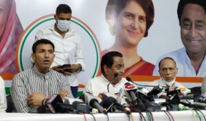 पेगासस का लाइसेंस राष्ट्रीय सुरक्षा के लिए खरीदा गया या मोदी सुरक्षा के लिए? : कमलनाथ