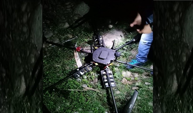 जम्मू-कश्मीर में बड़ी साजिश नाकाम, सुरक्षाबलों ने ड्रोन को मार गिराया,  5 किलो विस्फोटक बरामद