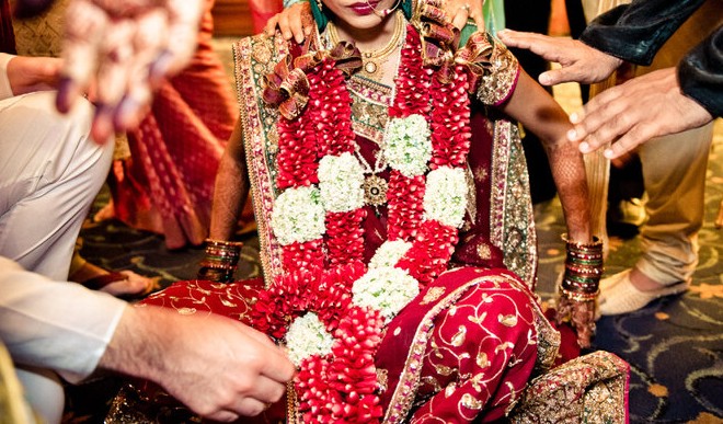 दुल्हन की इस बेतुकी ख्वाहिश को सुनकर दूल्हे ने भर दिया किसी और की मांग में सिंदूर!