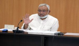 केंद्र के रुख से बिहार को लगा झटका, नहीं होगी जाति आधारित जनगणना, राजनीति शुरू