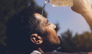 दिल्ली में बढ़ी गर्मी! उमस भरी सुबह के बाद शाम तक बारिश की संभावना