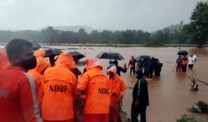 महाराष्ट्र के सातारा में अंबेघर भूस्खलन स्थल से पांच शव बरामद