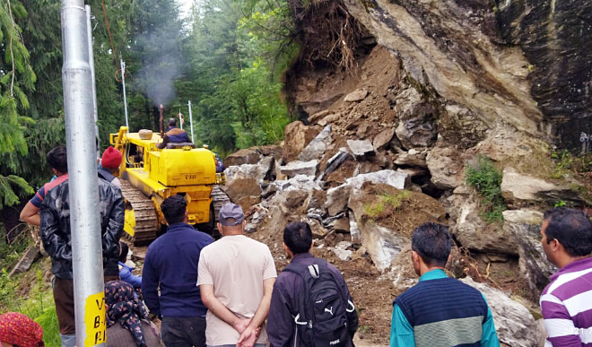 महाराष्ट्र में भूस्खलन की घटनाओं के बाद 73 शव बरामद, 47 लोग लापता : एनडीआरएफ