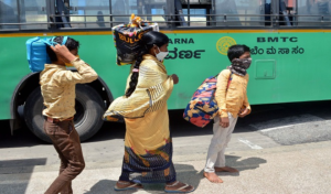 कोविड की तीसरी लहर का खतरा बढ़ना तय, 28 प्रतिशत भारतीय यात्रा का बना रहे प्लान