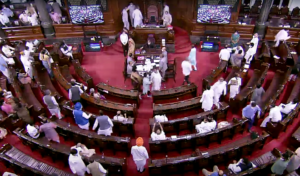संसद में विपक्ष ने मचाया जोरदार हंगामा, दोनों सदनों की कार्यवाही स्थगित