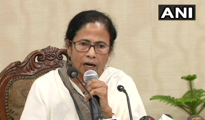 पेगासस जासूसी विवाद के लिए ममता बनर्जी सरकार ने जांच पैनल गठित किया