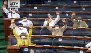 पेगासस और कृषि विधेयकों को लेकर हंगामा, लोकसभा की कार्यवाही दिन भर के लिए स्थगित