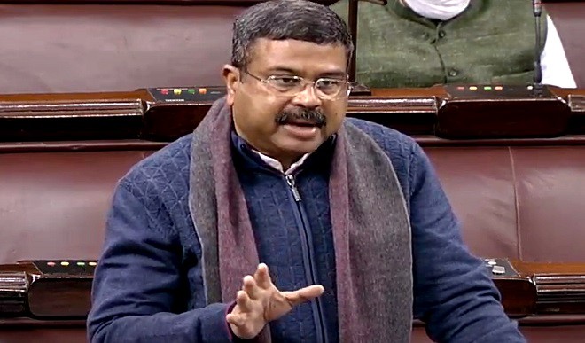 कर्नाटक के नए सीएम का ऐलान आज ! धर्मेंद्र प्रधान और जी किशन रेड्डी बनाए गए पर्यवेक्षक