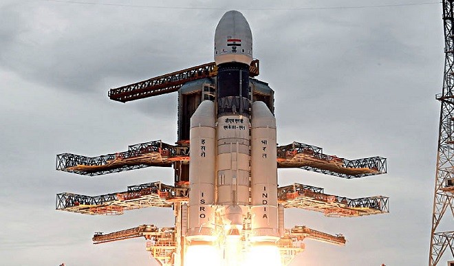 फिर चांद पर रखेंगे कदम! चंद्रयान-3 के प्रक्षेपण को लेकर सरकार ने दी अहम जानकारी