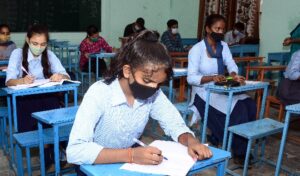 CBSE रिजल्ट की घोषणा, 99.37 फीसदी बच्चे हुए पास; ऐसे देख सकते हैं अपने मार्क्स