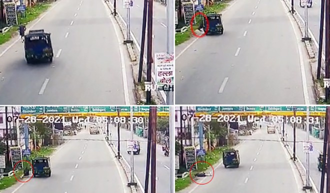 झारखंड: न्यायाधीश की मौत के विरोध में वकीलों ने किया कार्य बहिष्कार, जताया गुस्सा