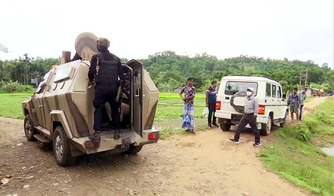 असम चिकित्सा आपूर्ति लेकर आ रहे वाहनों की आवाजाही बाधित कर रहा है: मिजोरम