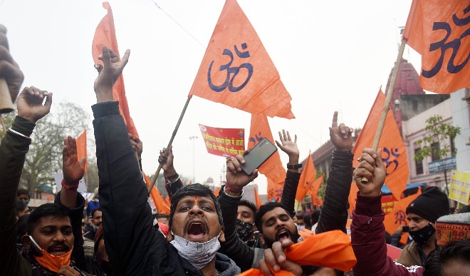 दिल्ली बलात्कार मामला: विश्व हिंदू परिषद ने आरोपियों के लिए मौत की सज़ा की मांग की