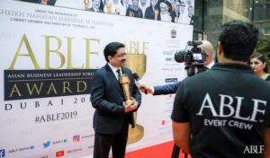 बिड़ला ने वोडाफोन -आइडिया  में अपनी हिस्सेदारी  केंद्र सरकार को सौंपने की पेशकश की, यह है कारण