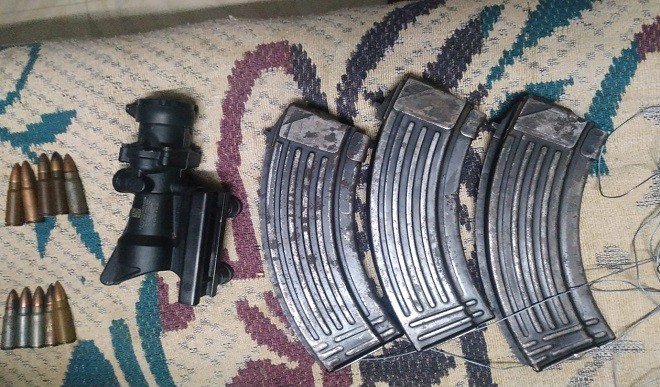 बाज नहीं आ रहा पाकिस्तान, जम्मू में ड्रोन से गिराए खतरनाक हथियार, पुलिस ने किया बरामद