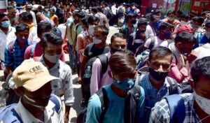 यात्रीगण ध्यान दें! ट्रेन में यात्रा के दौरान करें यह काम, नहीं तो देना होगा 500 का जुर्माना