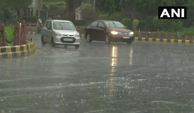 केरल के कई हिस्सों में भारी बारिश, पांच जिलों में रेड अलर्ट