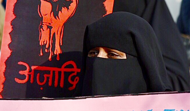 मुस्लिम महिला का हलाला के नाम पर हुआ बलात्कार, योगी सरकार ने दिए जांच के आदेश