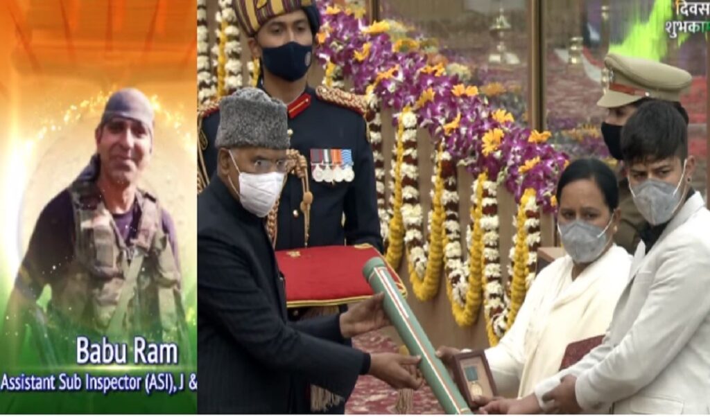 गणतंत्र दिवस: परम वीर चक्र, अशोक चक्र विजेताओं के मार्च पास्ट के साथ हुई परेड की शुरुआत