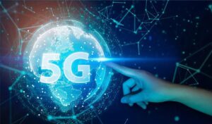 5जी का इंतजार कर रहे लोगों के लिए बड़ी खबर, कब आएगी 5G मोबाइल सर्विस? वित्त मंत्री ने दी अहम जानकारी