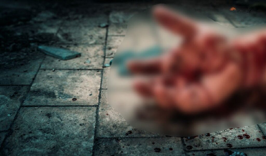 एक-दूसरे की बाहों में लिपटी मिली शादीशुदा पुरुष और महिला की लाशें, खून से लथपथ थी बॉडी; जानिए पूरा मामला