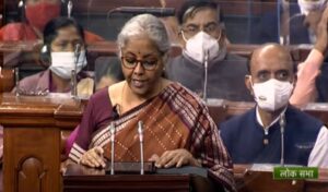 BUDGET LIVE: वित्त मंत्री निर्मला सीतारमण ने बजट किया पेश, बोलीं- मेक इन इंडिया के तहत 60 लाख नई नौकरियां आएंगी