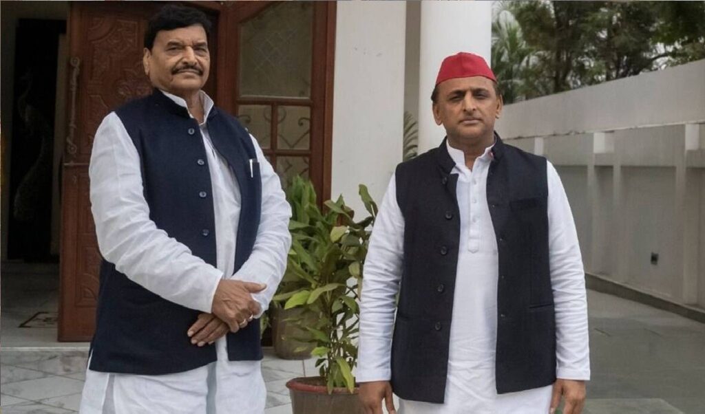 चुनाव खत्म होते ही चाचा-भतीजे में फिर ठन गई? पार्टी में तकरार की खबरों के बीच अखिलेश ने संभाली नेता प्रतिपक्ष की कमान