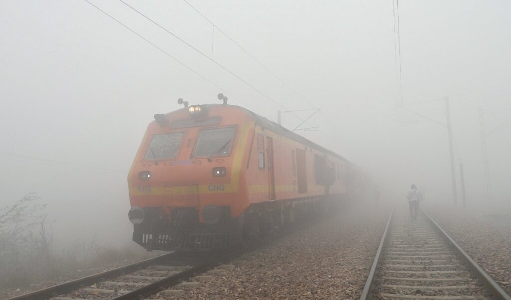 बड़ा हादसा टला! पलामू में मालगाड़ी दो हिस्सों में बंटी, बाधित रहा आवागमन