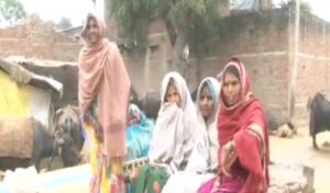 MP के एक अनोखे गांव की कहानी: शराब पीने पर पति को जाना पड़ता है जेल, शराब लाने वालों की तोड़ी जाती हैं गाड़ियां