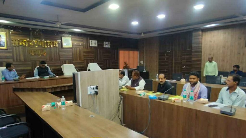 Made with LogoLicious Add Your Logo App