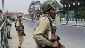 Srinagar-Jammu-and-Kashmir-terrorist-organizations-government-employees-threats-news-in-hindi
