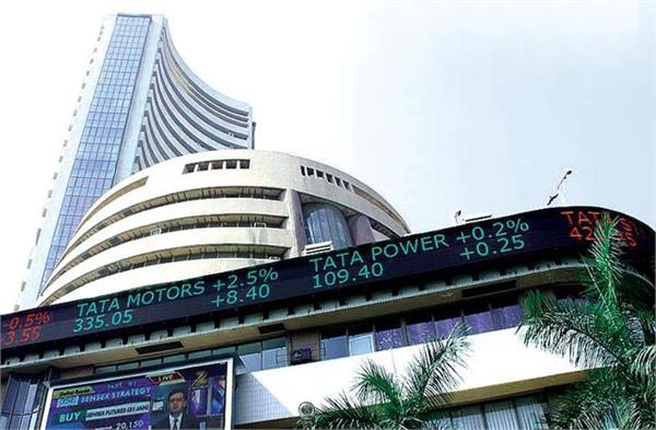 2023_8image_13_59_054701970sensex-ll